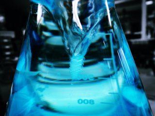 В РХТУ синтезировали катализаторы на основе молидбеновой сини