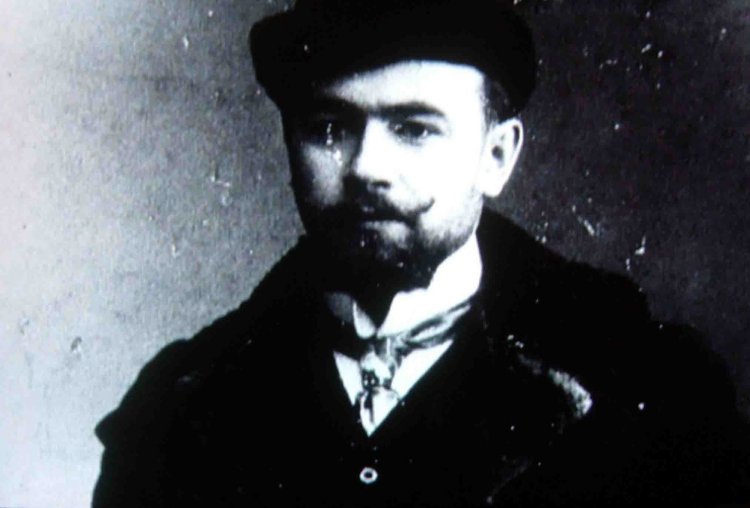 8 августа 1877 года родился отец русского кинематографа Александр Ханжонков 