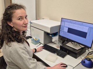 Новый метод оценки эффективности онкотерапии разработали ученые из ИМКБ СО РАН и НГУ. Фото: Сергей Кулемзин / НГУ