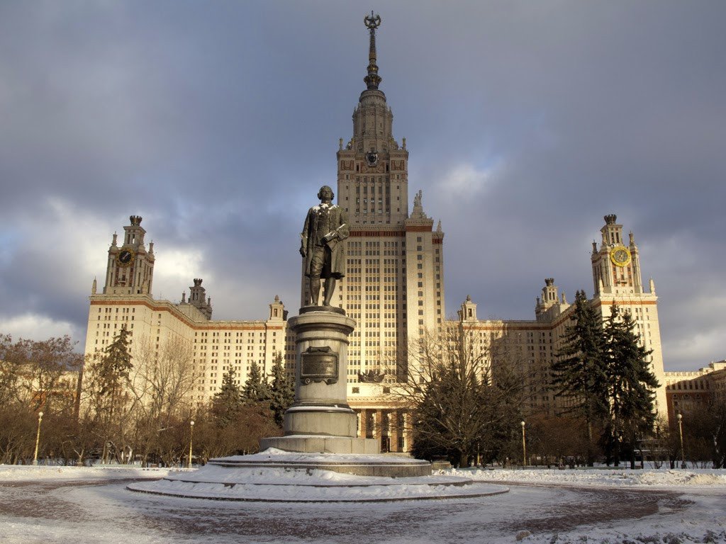 Фото университета имени ломоносова в москве