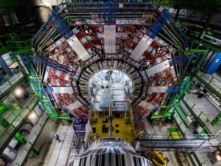 Большой адронный коллайдер закрылся на два года