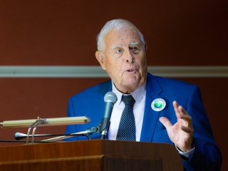 Конференция по вопросам изучения и лечения бешенства…