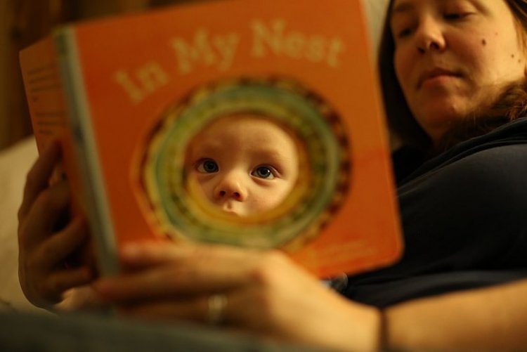 Чтение в раннем возрасте приводит в дальнейшем к повышению интеллекта