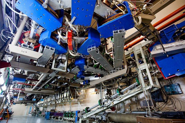 Новосибирский лазер на свободных электронах позволит исследовать тетрагерцевый диапазон