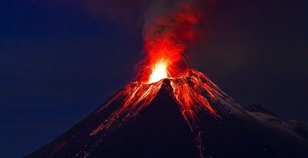 Как землетрясение вызывает извержение вулканов