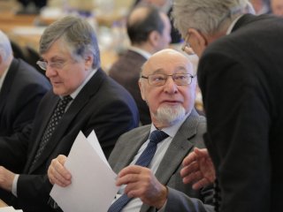 Академия отмечает 90-летие Жореса Алфёрова…