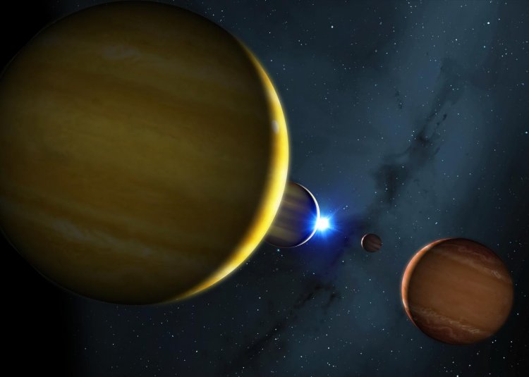 Смерть звезды вытолкнет из системы HR 8799 планеты, движущиеся в идеальном ритме