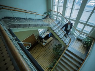 В Институте физических проблем им. П.Л. Капицы РАН. Фото: Иван Бадиков / «Научная Россия»