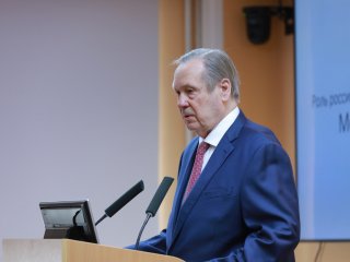 Всероссийская конференция «Безопасность человека как глобальный вызов современности: перспективы применения медицинских газов и газовых смесей». Фото: Елена Либрик / «Научная Россия»