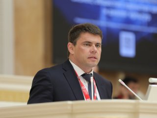 Единство в многообразии — залог успеха. Итоги пленарного заседания X Международного Невского форума. Фото: пресс-служба Президентской академии в Санкт-Петербурге