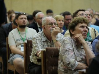Конференция GRID’2025 в ОИЯИ: распределенные вычисления и технологии в современности. Фото: Ольга Мерзлякова / Научная Россия