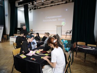 Игротека QBA camp для первокурсников стартовала в РосНОУ. Фото: Ольга Мерзлякова / Научная Россия