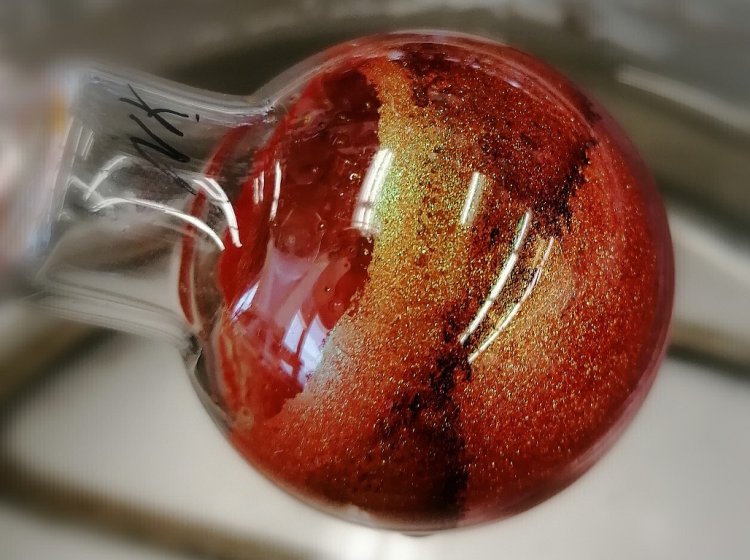 Фотосенсибилизатор BODIPY — составная часть комбинированного комплекса.Фото предоставлено пресс-службой ННГУ