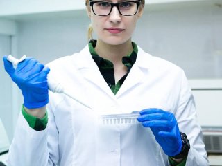 Научный сотрудник лаборатории палеогеографии ЮНЦ РАН, старший преподаватель кафедры генетики ЮФУ, кандидат биологических наук Ольга Юрьевна Арамова. Фото предоставлено О.Ю. Арамовой