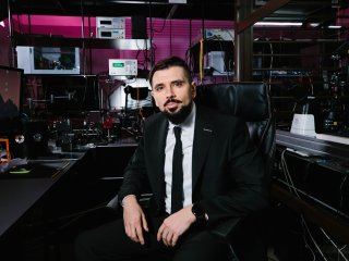 Биолог Евгений Максимов. Фото: Ольга Мерзлякова / «Научная Россия»