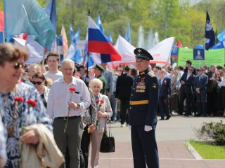 В МГУ почтили память защитников Отечества. Фото: Ольга Мерзлякова / Научная Россия