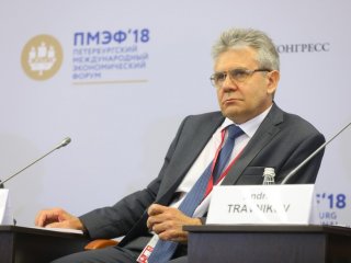 Александр Сергеев принимает участие в ПМЭФ-2018