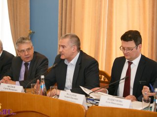 Руководство РАН в Крыму