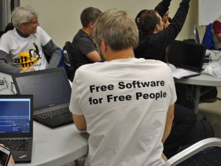 На XVI Конференции разработчиков свободных программ рассказали о программном об…