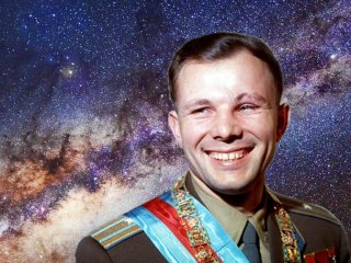 Юрий Гагарин и фото Хаббла