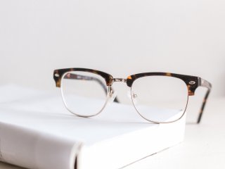Очки. Источник фото: Sincerely Media on Unsplash
