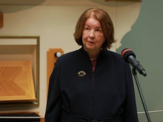 Лауреатов премии OGANESSON–2025 наградили в зале Микеланджело Пушкинского музея. Фото: Николай Малахин / Научная Россия