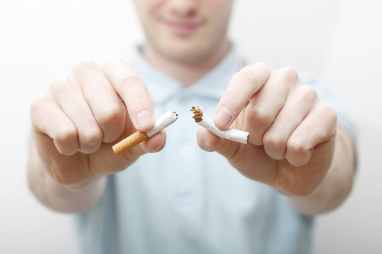 Ученые доказали, что бросать курить нужно резко