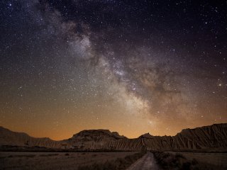 Учёные объяснили особенности зарождения некоторых крупных планет. Фото: inigocia / 123rf.com