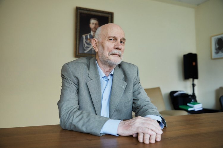 Директор Архива РАН в 2013–2018 гг. Виталий Юрьевич Афиани