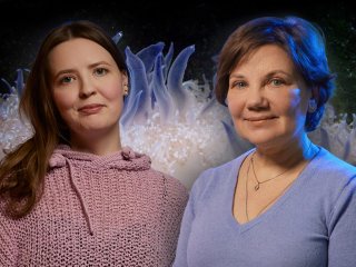Корреспондент «Научной России» Янина Хужина и нейробиолог Варвара Дьяконова. Фото: Елена Либрик / «Научная Россия»