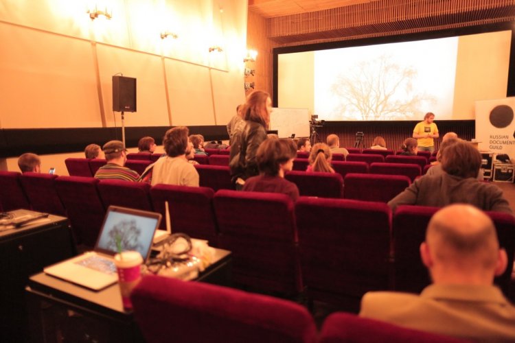 На киностудии «Центр национального фильма» состоялся мастер-класс с участием компании Canon