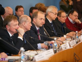 Руководство РАН в Крыму