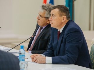 РАН и правительство Сахалинской области обсудили направления научного развития…