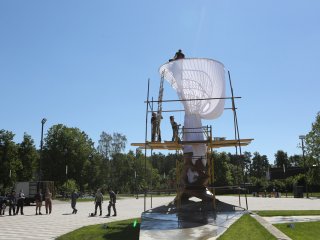 Открытие скульптуры "Сингулярность" в Черноголовке. Фото: Ольга Мерзлякова