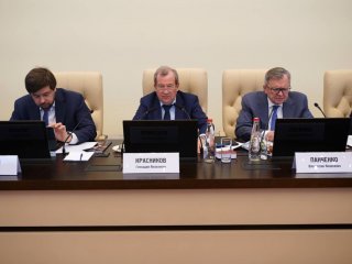 В РАН состоялось заседание Президиума, посвящённое укреплению технологического суверенитета России. Источник: РАН