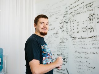 Биолог Артем Исаев. Фото: Ольга Мерзлякова / «Научная Россия»