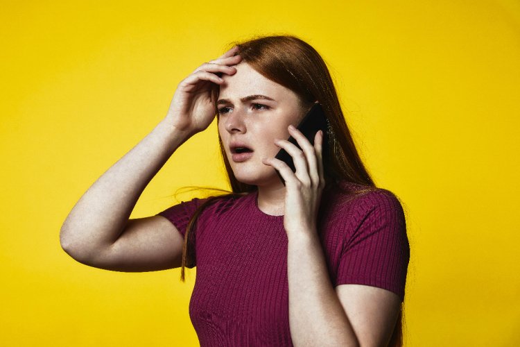 ИИ, способный распознавать эмоции, может стать ценным подспорьем при приеме звонков на телефоны доверия и в экстренные службы.Фото: freepic.diller / фотобанк Freepik