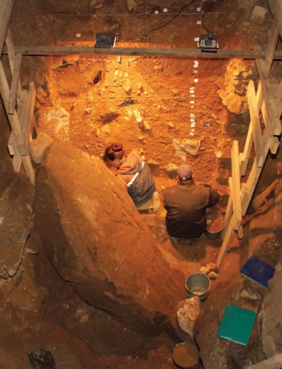 Место раскопок в Денисовой пещере