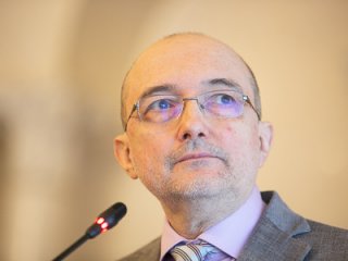 Академик РАН Дмитрий Ушаков о разнице в моделях поведения людей в пандемию