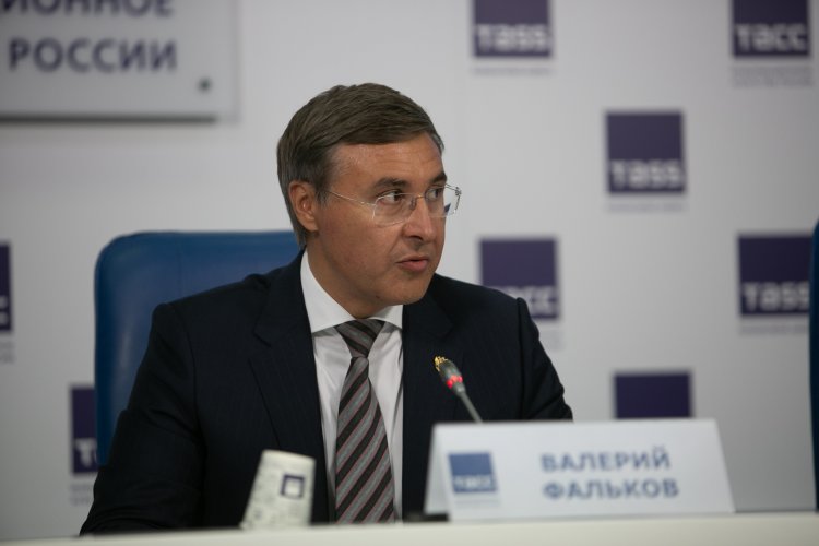В. Фальков