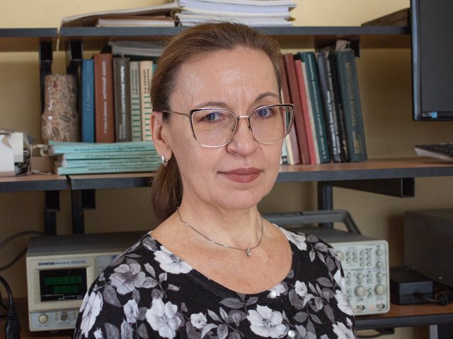Д.ф.-м.н. Галина Стрелкова. Фото: Татьяна Богатенко (Институт физики СГУ им. Н.Г. Чернышевского) для «Научной России»