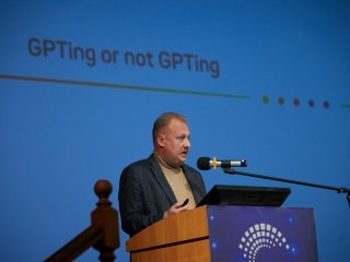 Мощные вычислители и искусственный интеллект: конференция «Суперкомпьютерные дни в России» проходит в МГУ. Фото: Елена Либрик / «Научная Россия»