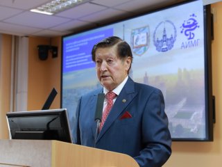 Всероссийская конференция «Безопасность человека как глобальный вызов современности: перспективы применения медицинских газов и газовых смесей». Фото: Елена Либрик / «Научная Россия»