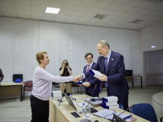 Пленарная сессия «Наука на пилотируемых орбитальных станциях» состоялась в ИКИ РАН 6 апреля. Фото: Елена Либрик / «Научная Россия»