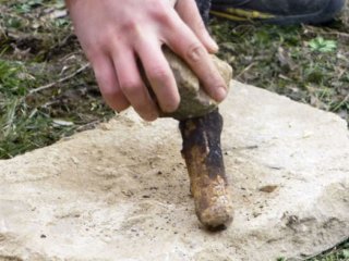 Найдены возможно древнейшие орудия неандертальцев, сделанные с помощью огня