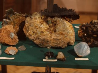Лекция В. Черненко - Союз минералогии и археологии