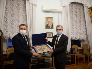 Встреча президента РАН и посла Таджикистана в РФ
