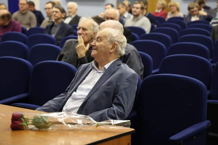 Источник фото: пресс-служба ИПФ РАН