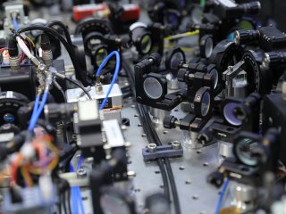 Самый мощный квантовый компьютер в России. Пресс-тур в ФИАН. Фото: Николай Малахин / «Научная Россия»