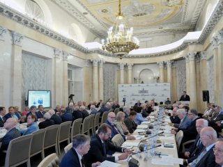 Президиум РАН заслушал доклады лауреатов Государственных премий в области науки и технологий 2025 г. Источник фото: Российская академия наук